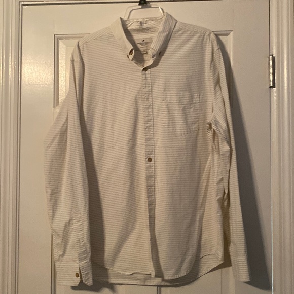 American Eagle button down. - Picture 1 of 4